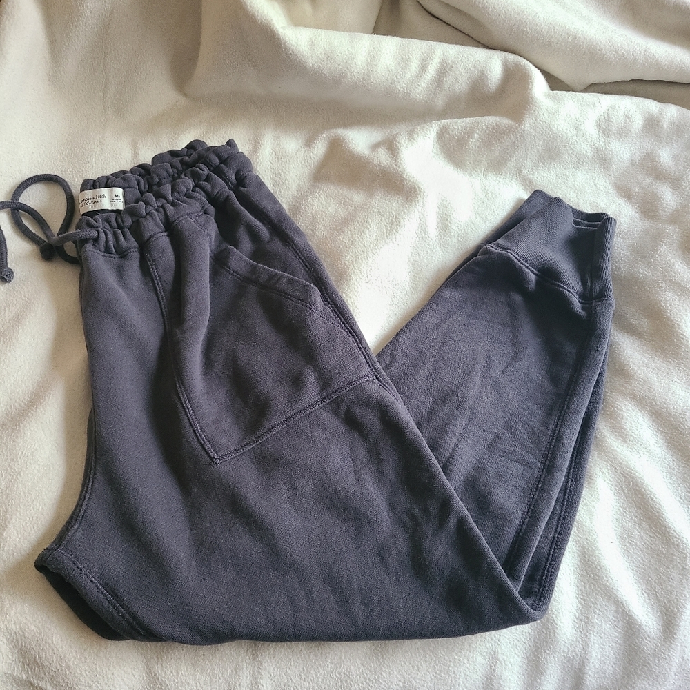 Abercrombie & Fitch joggers